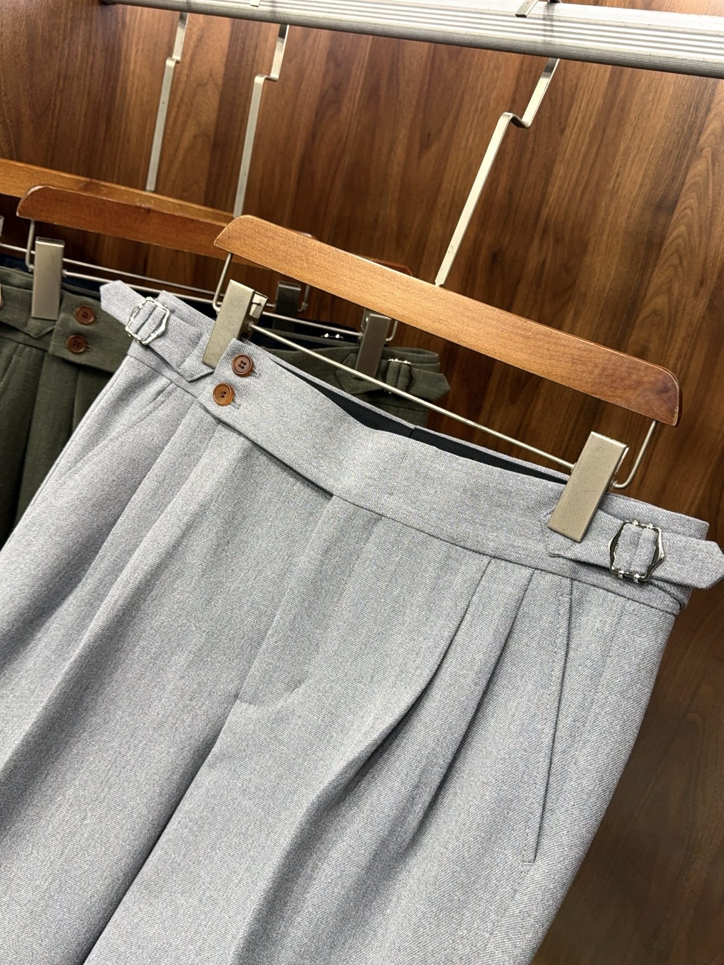 BRIONI Мужские брюки 