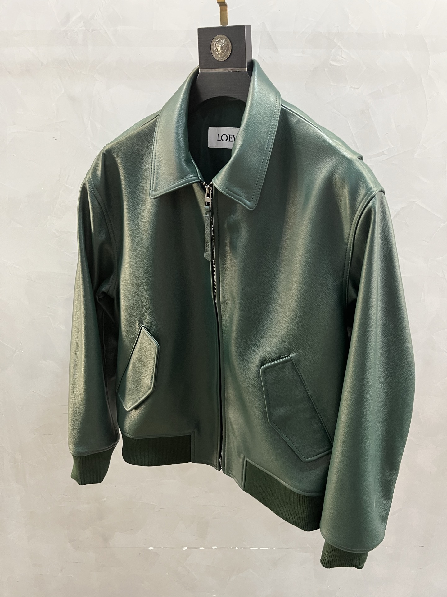 LOEWE Мужская кожаная куртка LOEWE Мужская кожаная куртка