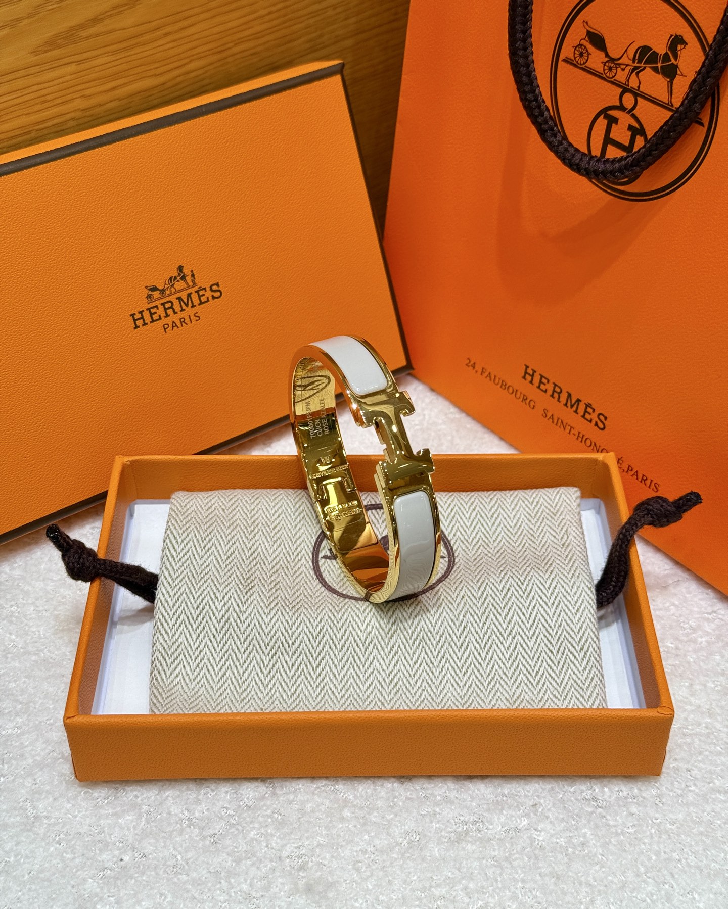 HERMES Браслет Clic H HERMES Браслет Clic H
