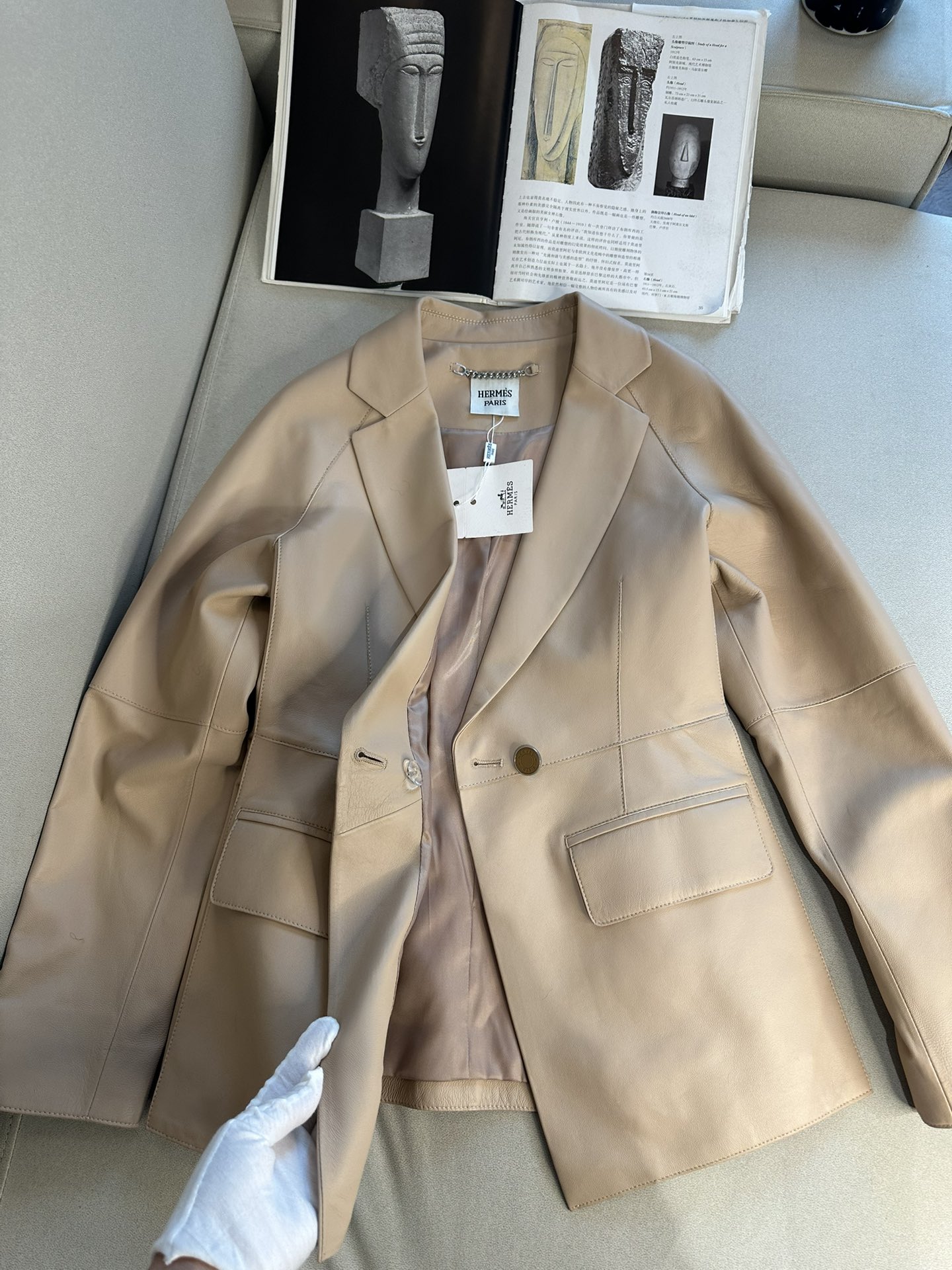 HERMES Женский кожаный жакет HERMES Женский кожаный жакет