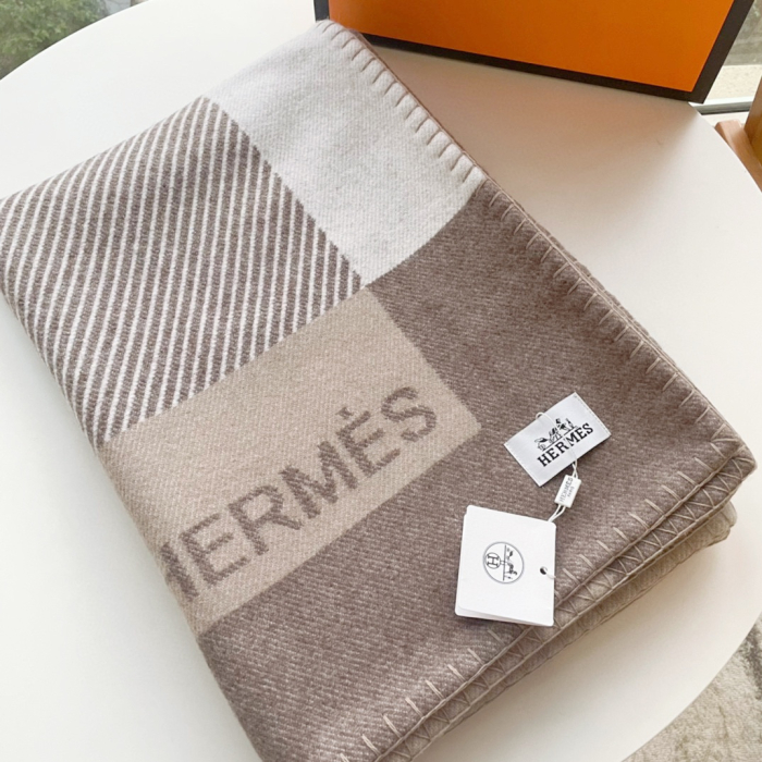 HERMES Плед из шерсти и кашемира Avalon III Throw Blanket