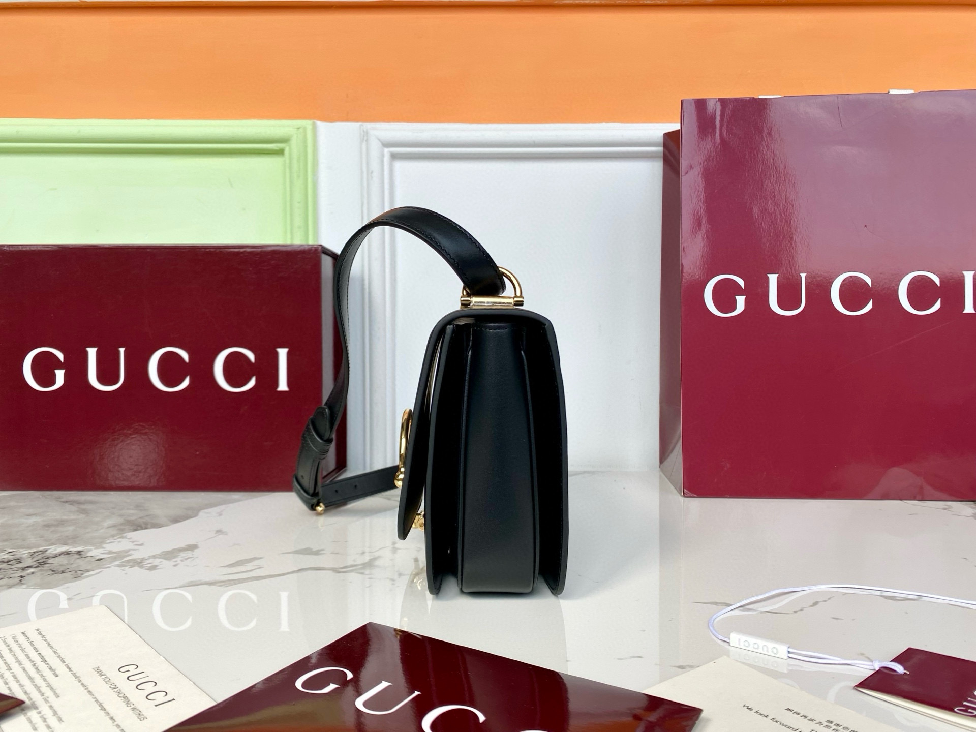 GUCCI Женская сумка Gucci Siena small shoulder bag