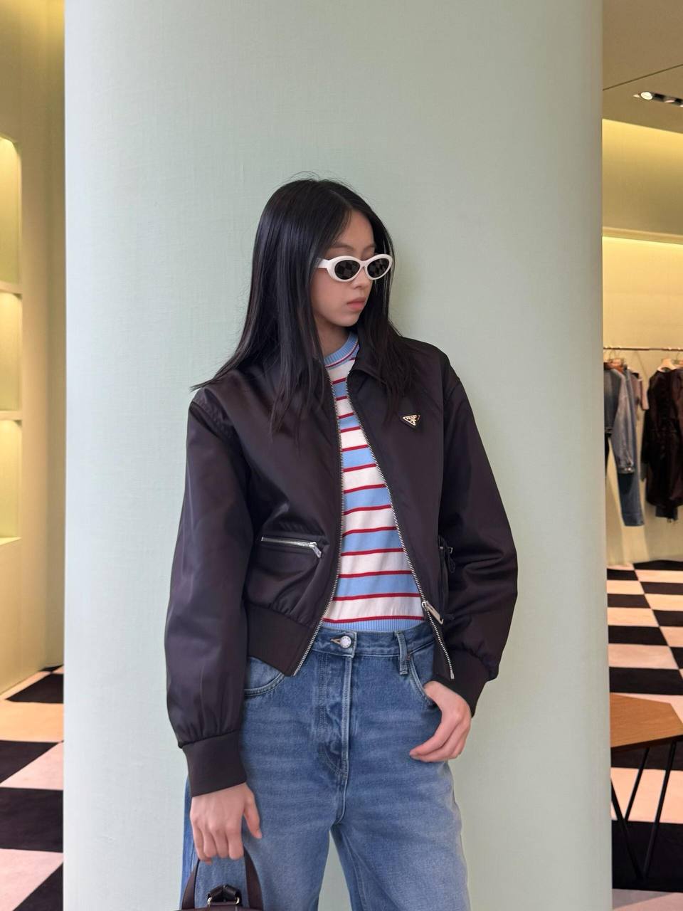 PRADA Женская ветровка из нейлона  PRADA Женская ветровка из нейлона