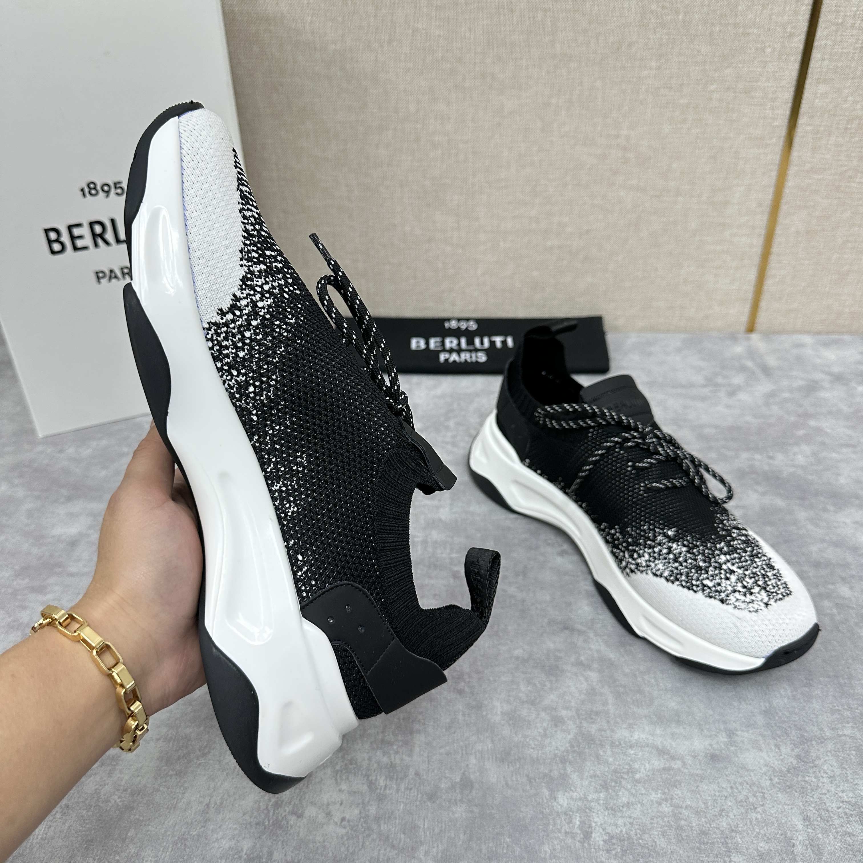 BERLUTI Мужские кроссовки Shadow