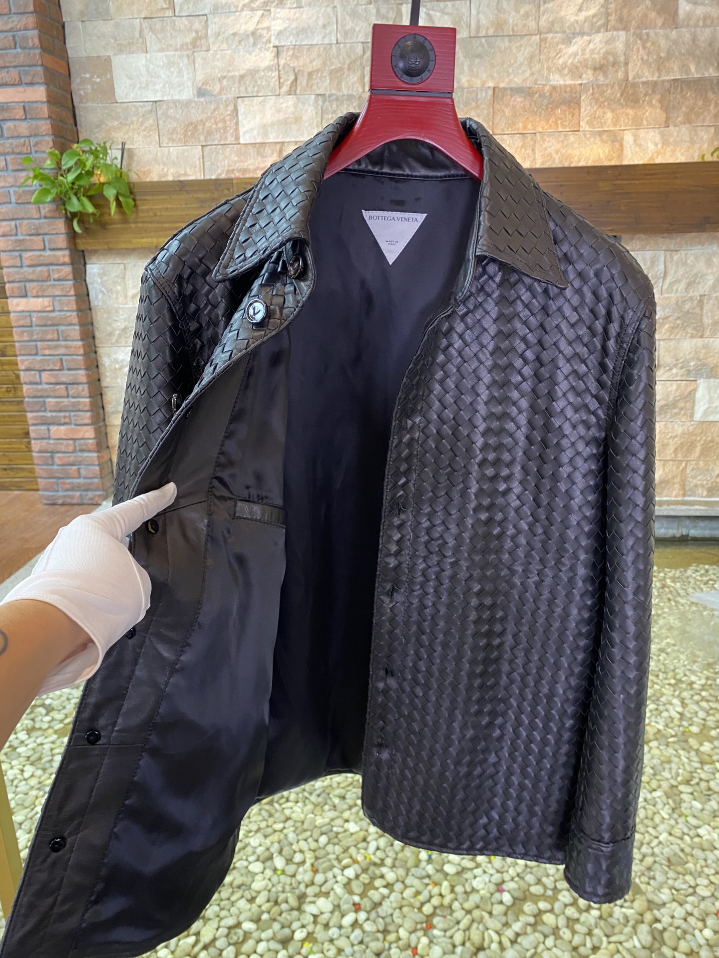 BOTTEGA VENETA Мужская кожаная куртка BOTTEGA VENETA Мужская кожаная куртка