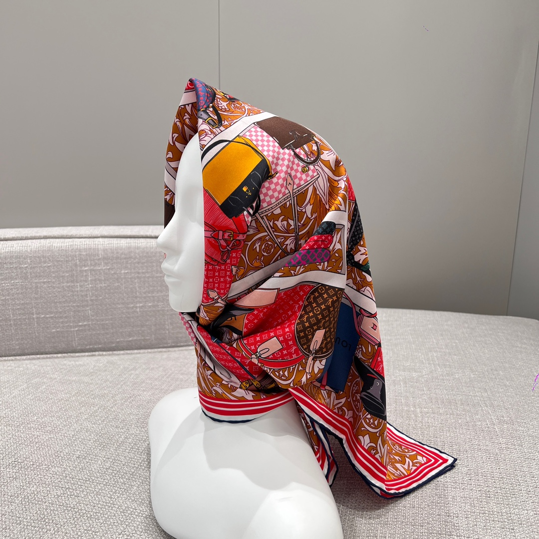 LOUIS VUITTON Женский платок из шёлка LOUIS VUITTON Женский платок из шёлка