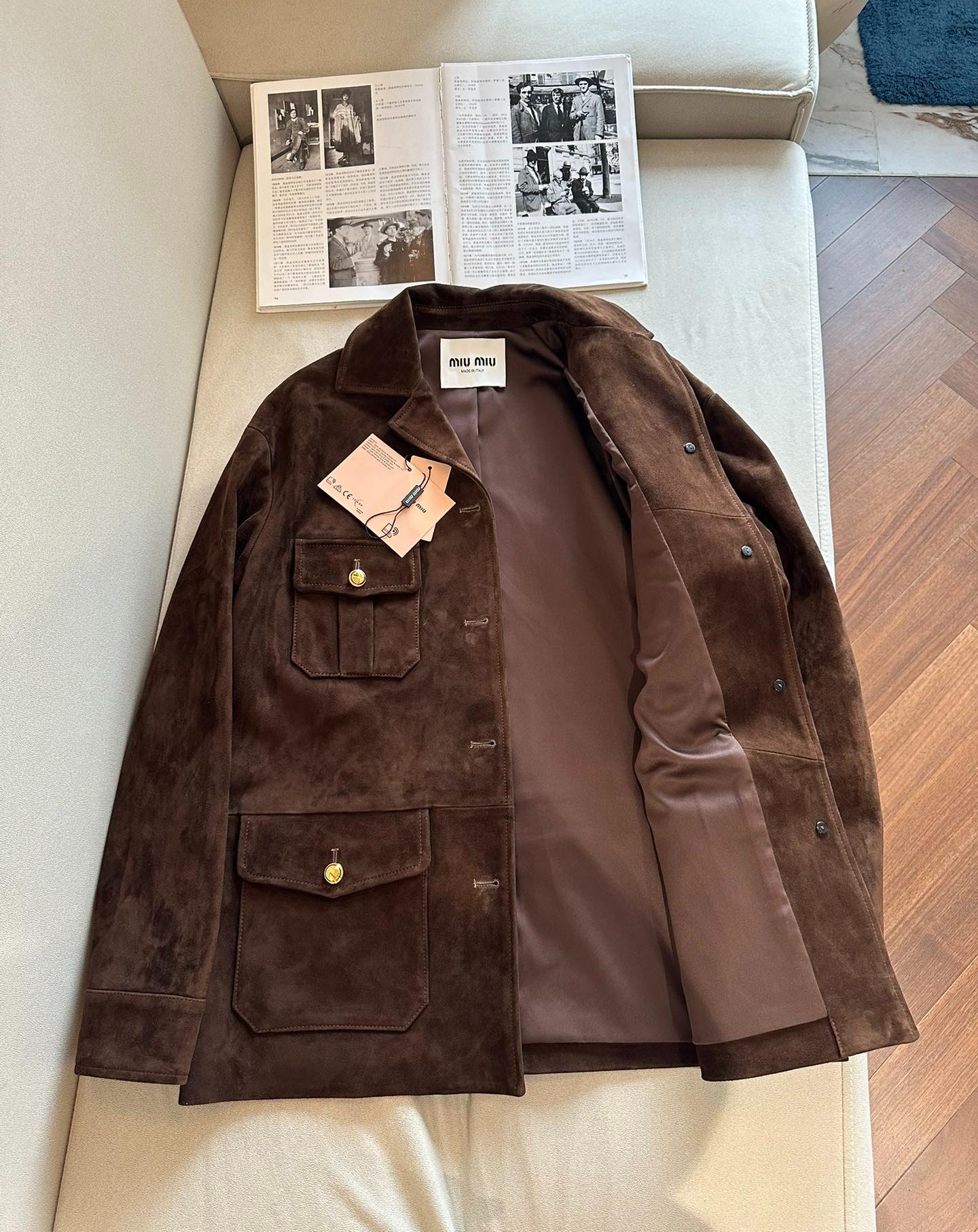 MIU MIU Женская куртка из замши