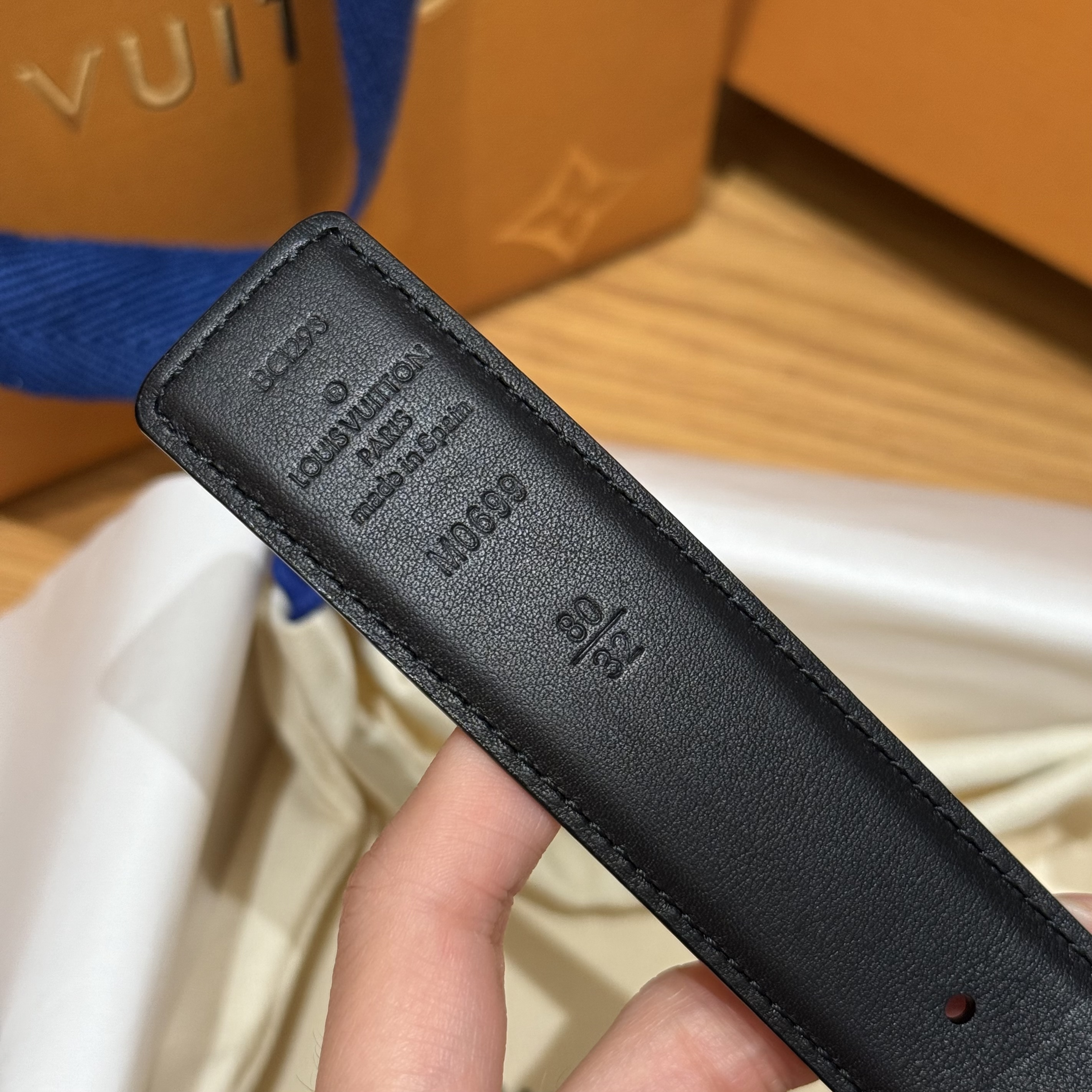 LOUIS VUITTON Женский ремень 