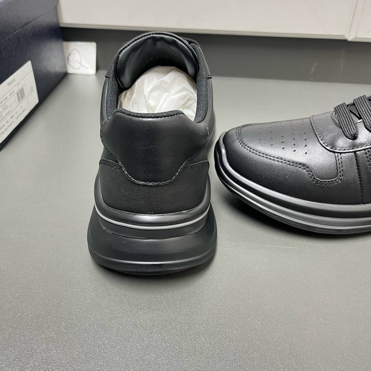 PRADA Мужские кроссовки PRADA Мужские кроссовки