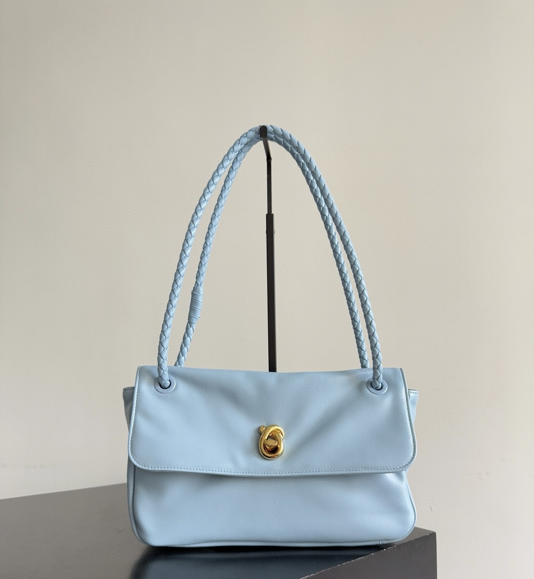 BOTTEGA VENETA Женская сумка Madison BOTTEGA VENETA Женская сумка Madison