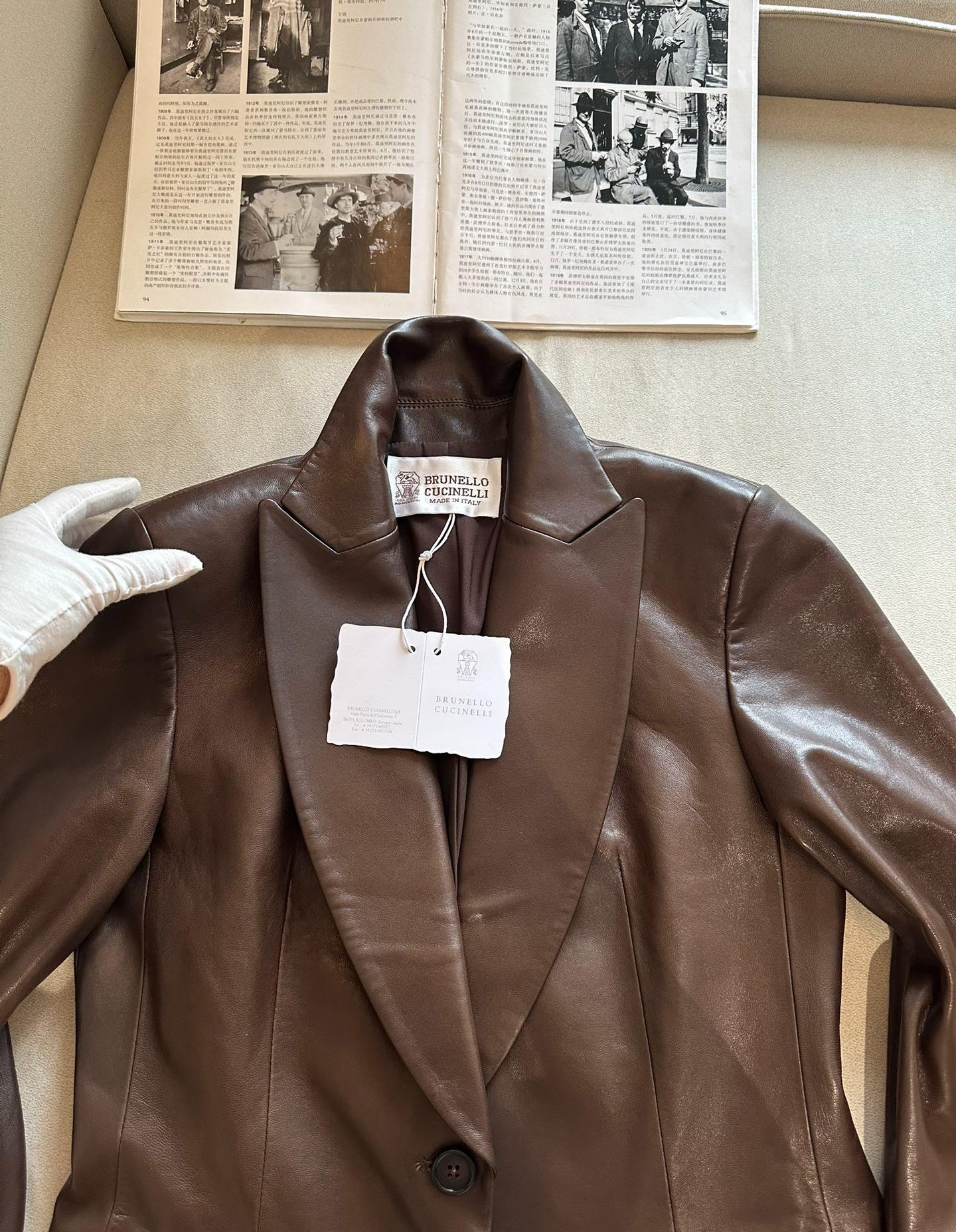 BRUNELLO CUCINELLI Женский кожаный жакет BRUNELLO CUCINELLI Женский кожаный жакет