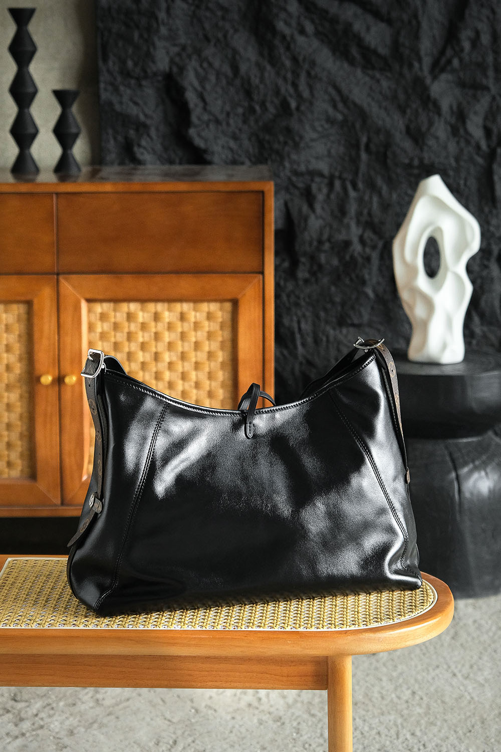 LOUIS VUITTON Женская Сумка Carryall M24861