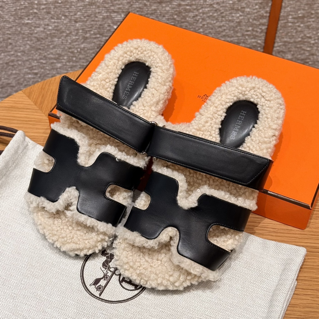 HERMES Женские сандалии Chypre из шерсти и кожи HERMES Женские сандалии Chypre из шерсти и кожи