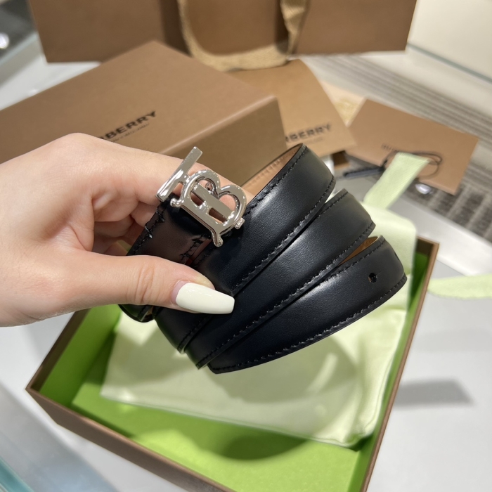 BURBERRY Женский ремень