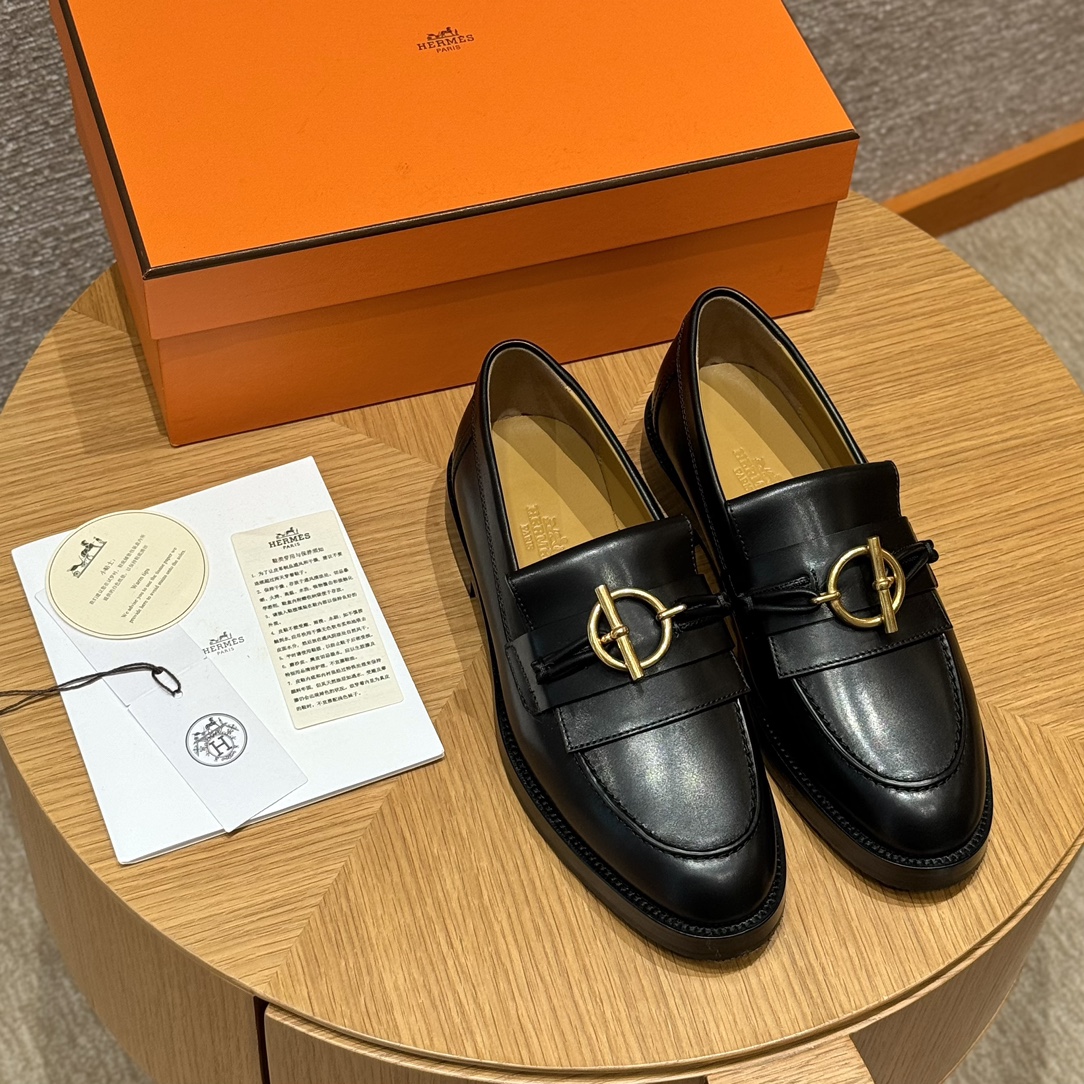 HERMES Женские лоферы Impact