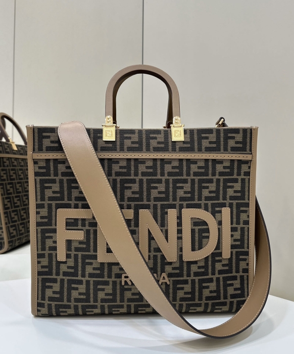 FENDI Женская сумка Sunshine Medium текстиль