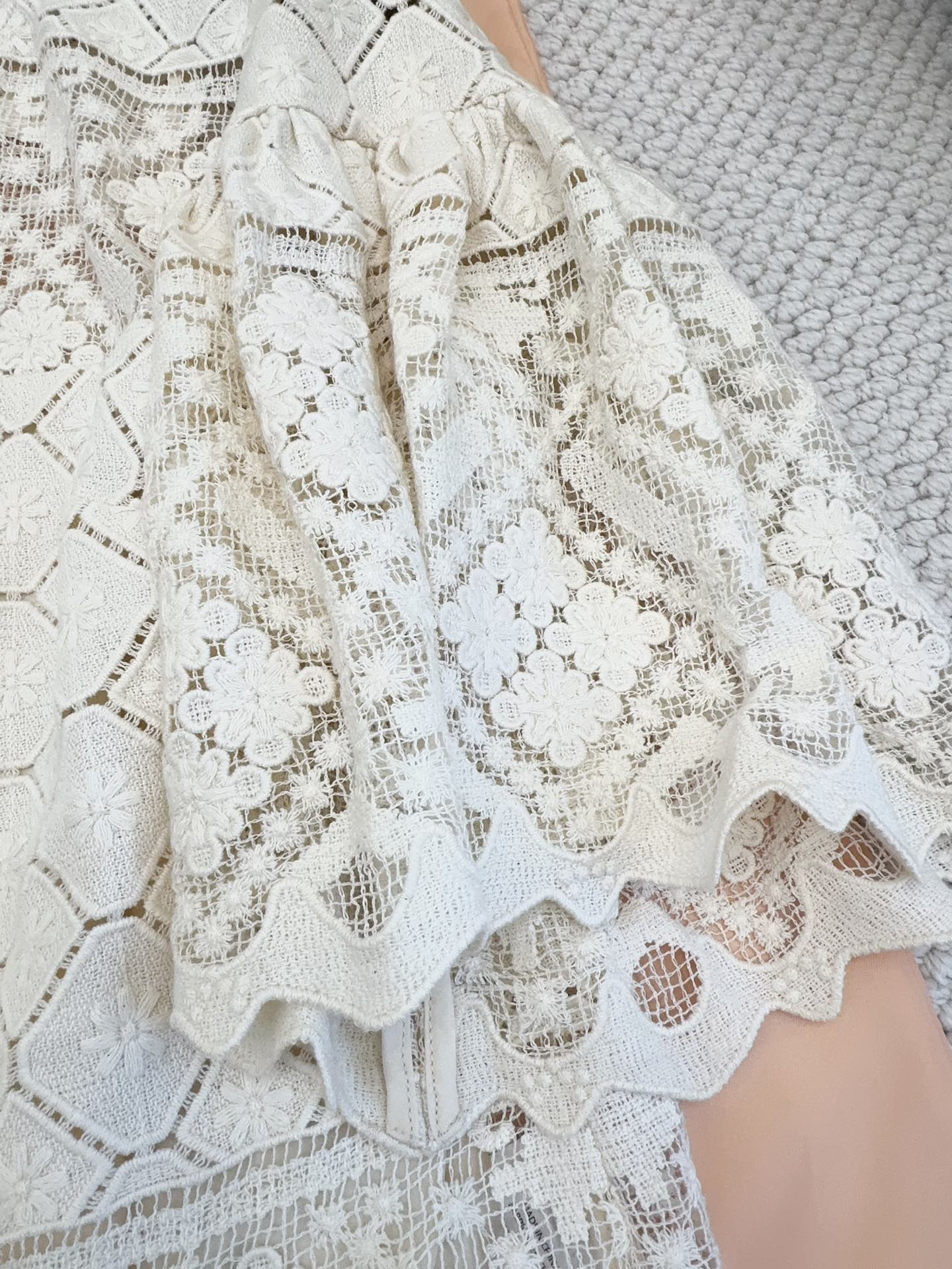 ZIMMERMANN Женская кружевная блузка ZIMMERMANN Женская кружевная блузка