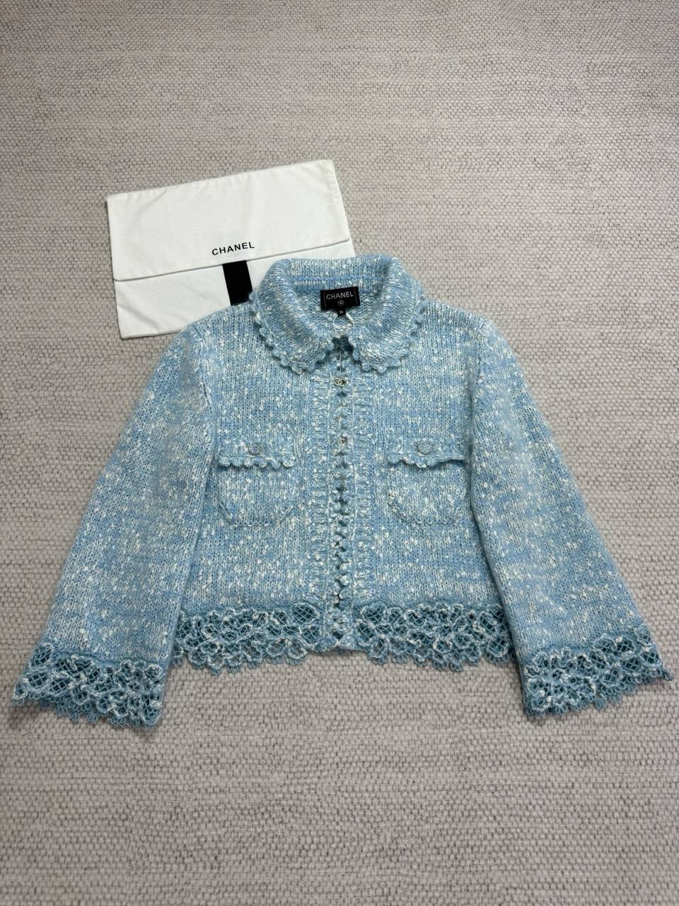 CHANEL Женский кардиган из шерсти CHANEL Женский кардиган из шерсти