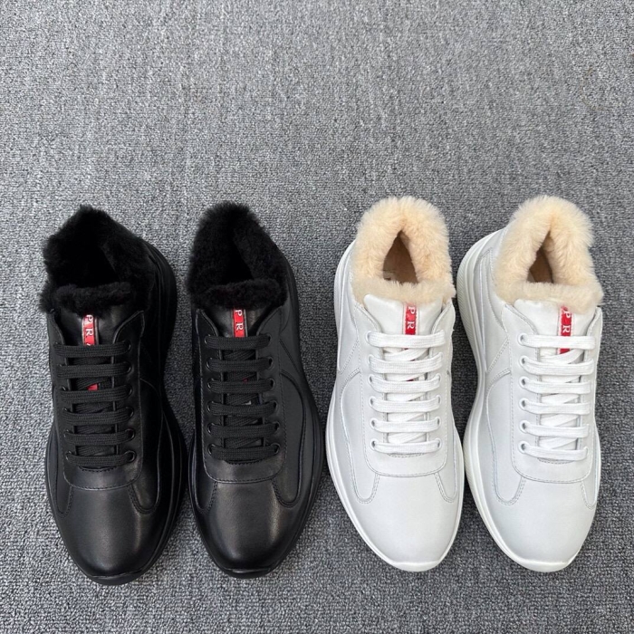 PRADA Мужские кроссовки с мехом