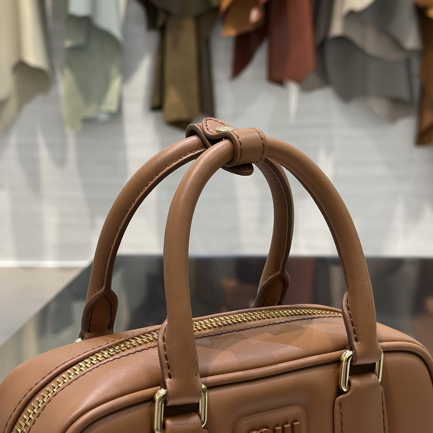 MIU MIU Женская сумка Arcadie