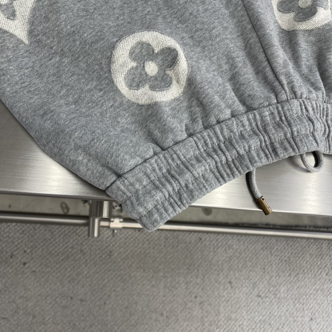 LOUIS VUITTON Мужские шорты LOUIS VUITTON Мужские шорты