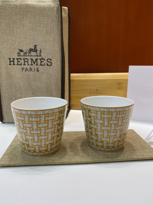 HERMES Набор кружек