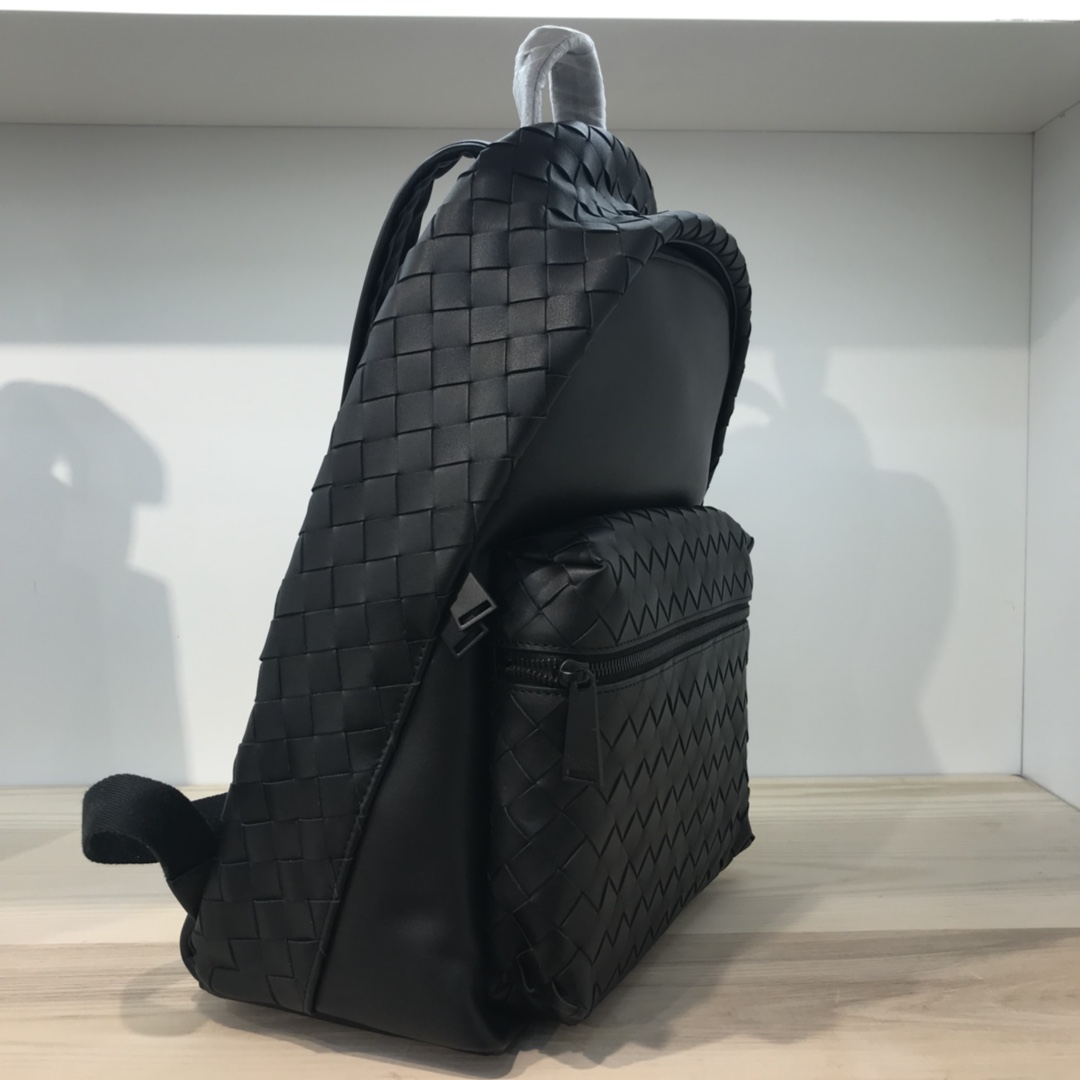 BOTTEGA VENETA Мужской Рюкзак BOTTEGA VENETA Мужской Рюкзак