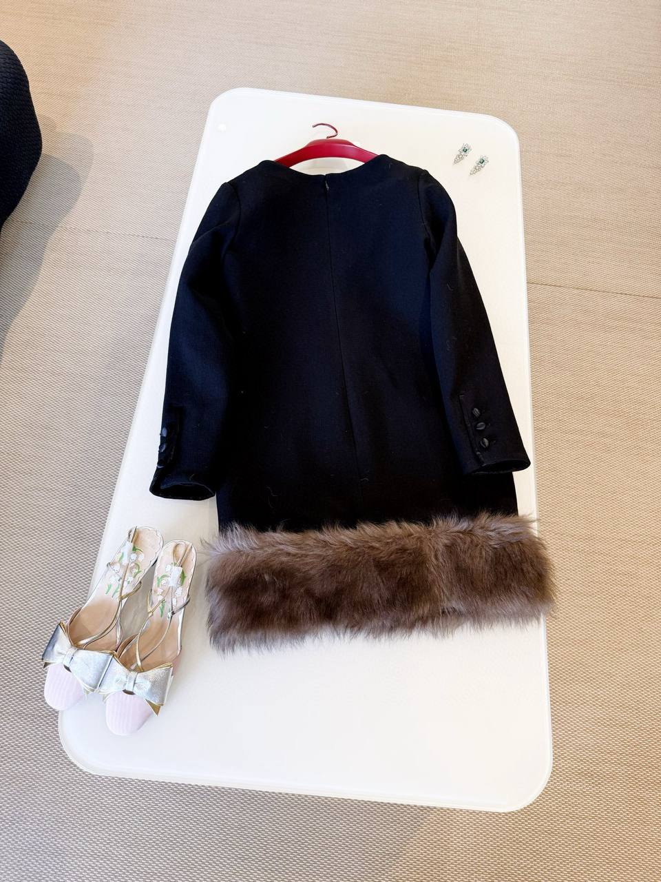 VALENTINO Женское платье с мехом VALENTINO Женское платье с мехом