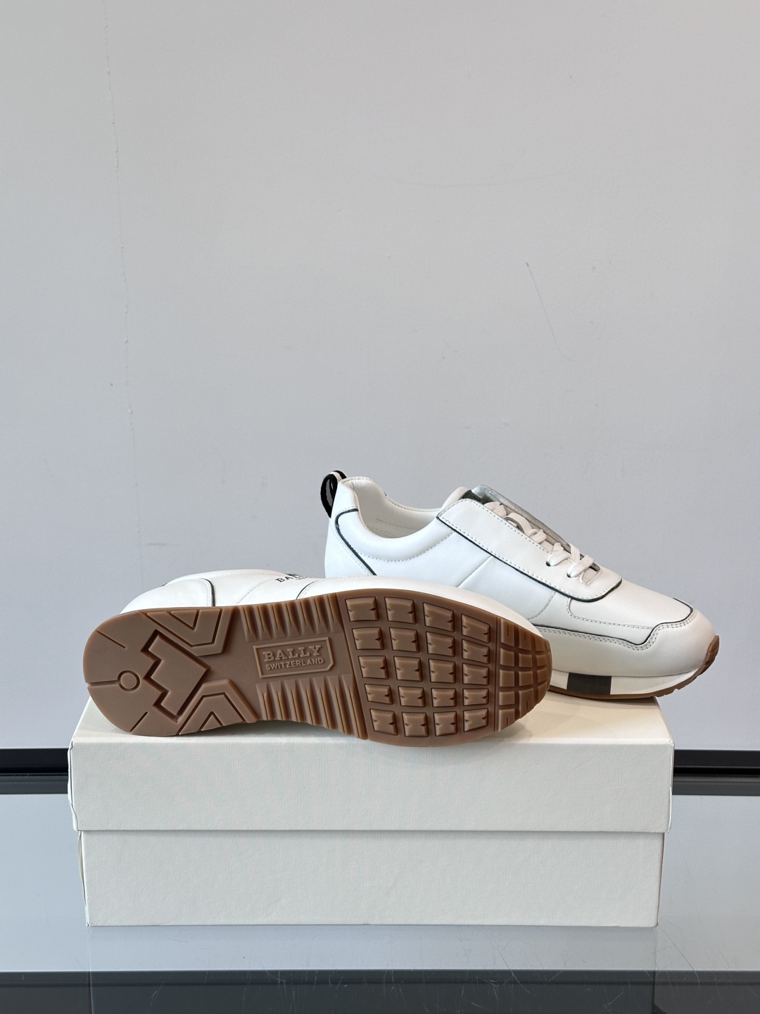 BALLY Мужские кроссовки телячья кожа BALLY Мужские кроссовки телячья кожа