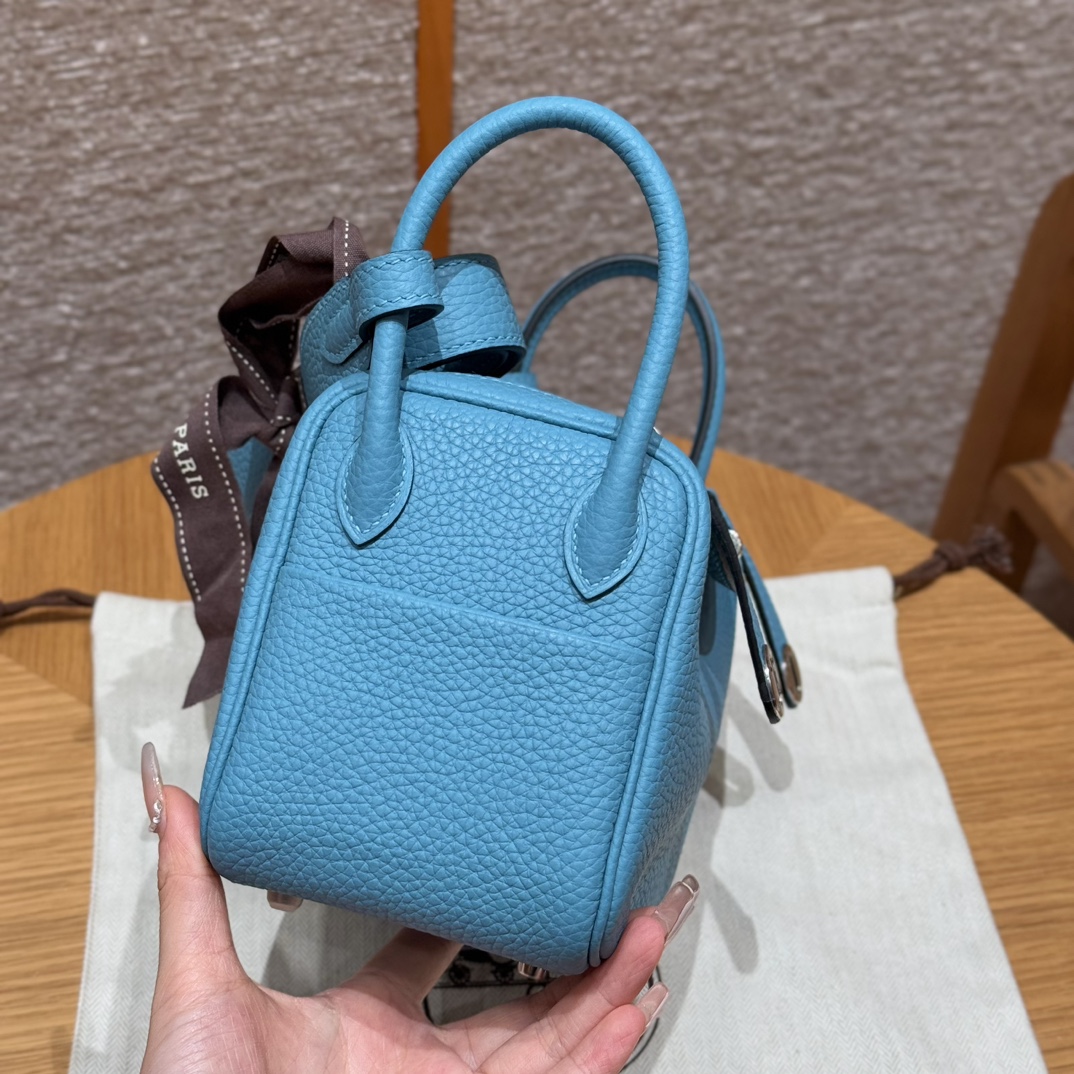 HERMES Женская сумка Lindy 19 см P3 Clemence HERMES Женская сумка Lindy 19 см P3 Clemence