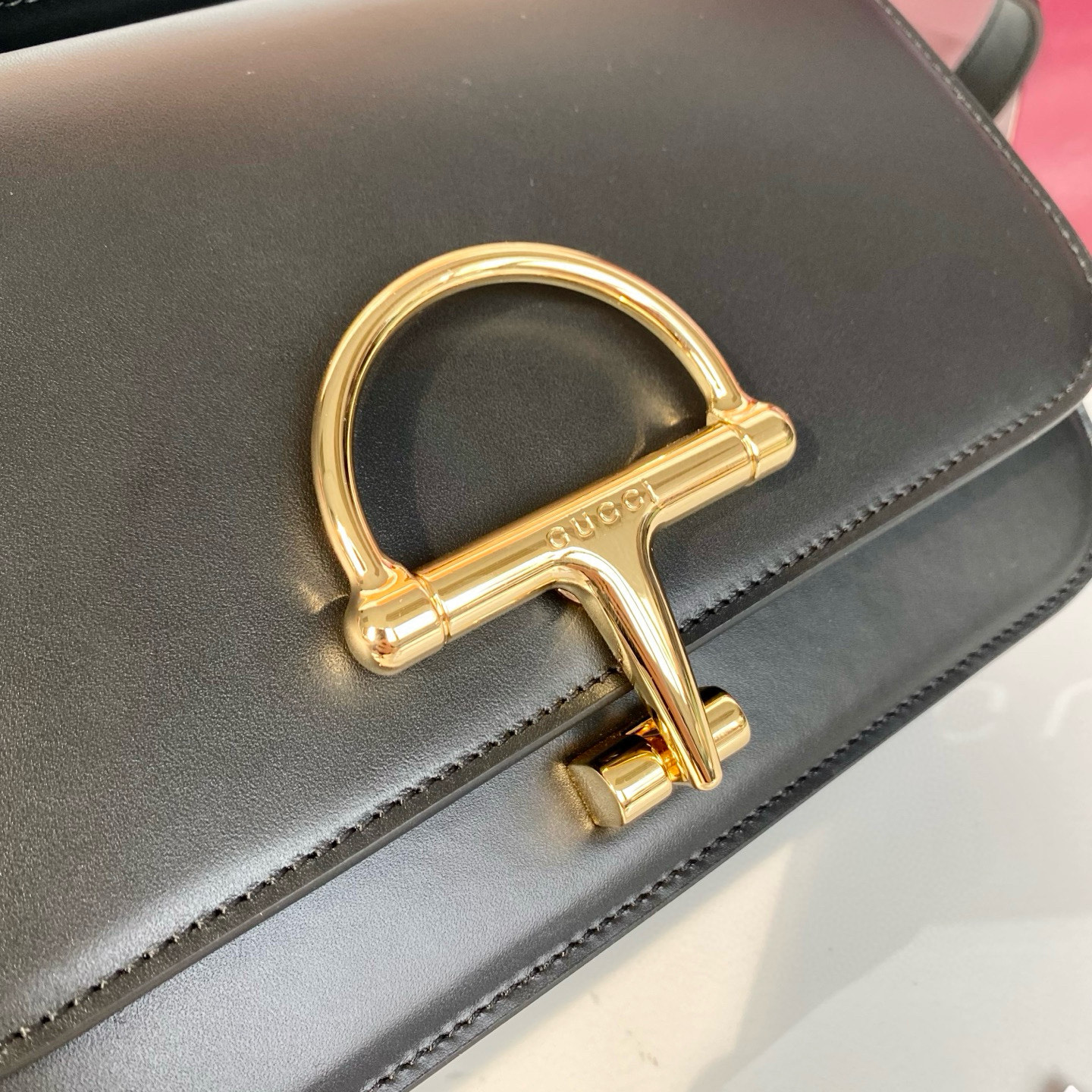 GUCCI Женская сумка Gucci Siena small shoulder bag