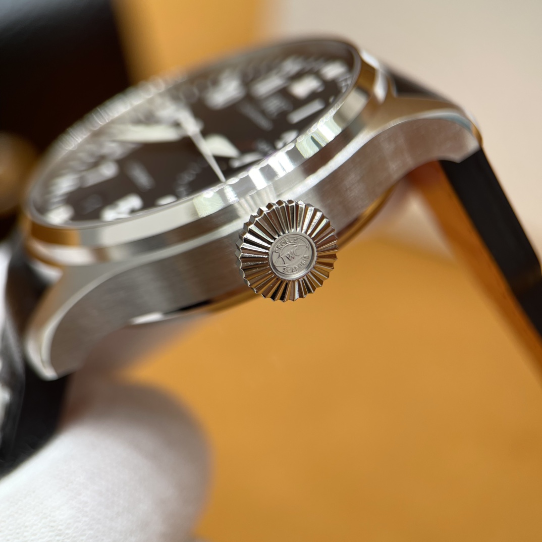 IWC Мужские часы Big Pilot IW501001 46 мм