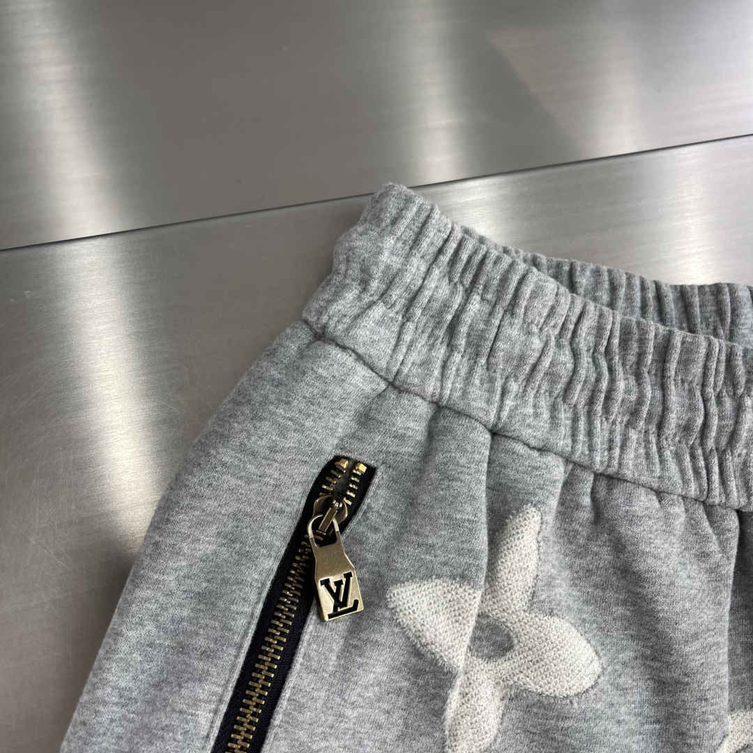 LOUIS VUITTON Мужские шорты LOUIS VUITTON Мужские шорты