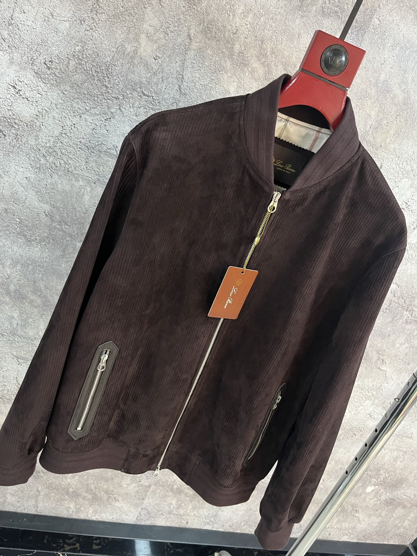 LORO PIANA Мужская куртка из замши LORO PIANA Мужская куртка из замши
