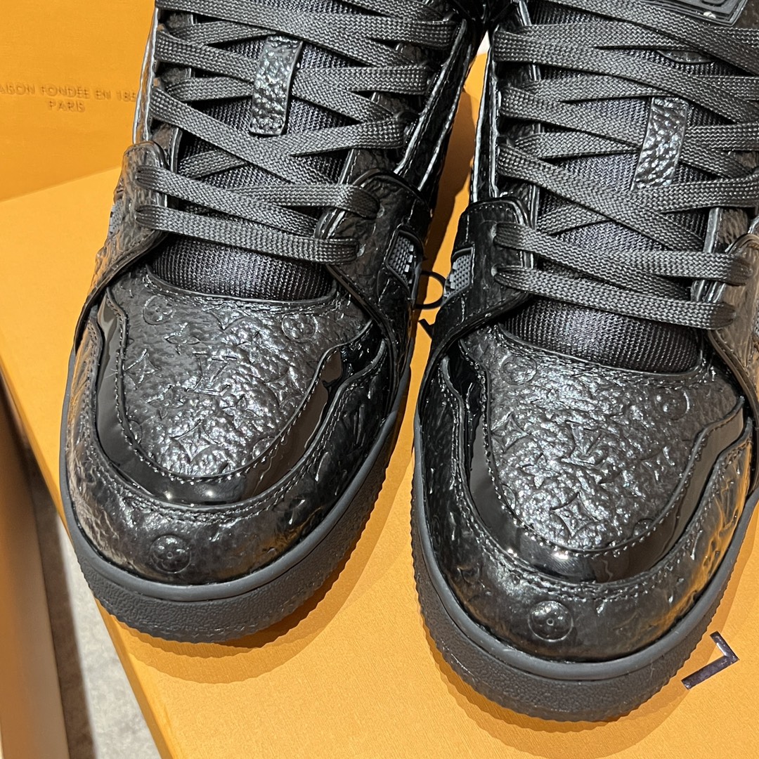 LOUIS VUITTON Кроссовки LV Trainer 25FW