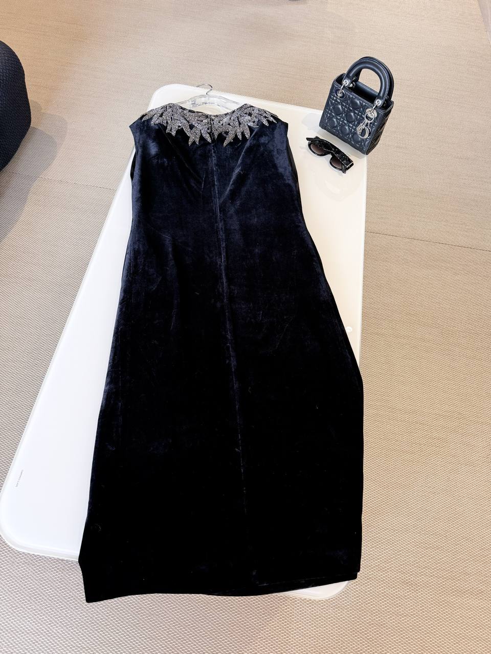 CHRISTIAN DIOR Женское платье CHRISTIAN DIOR Женское платье