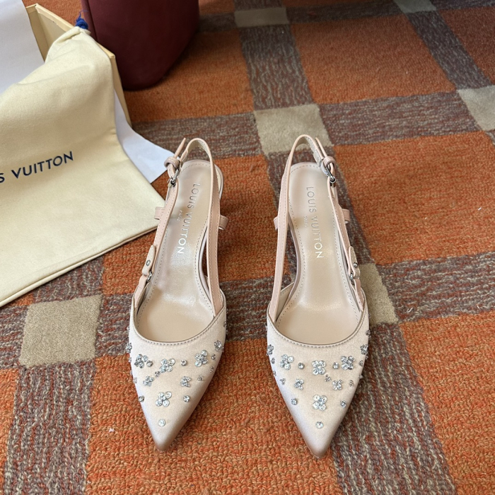 LOUIS VUITTON Туфли со стразами