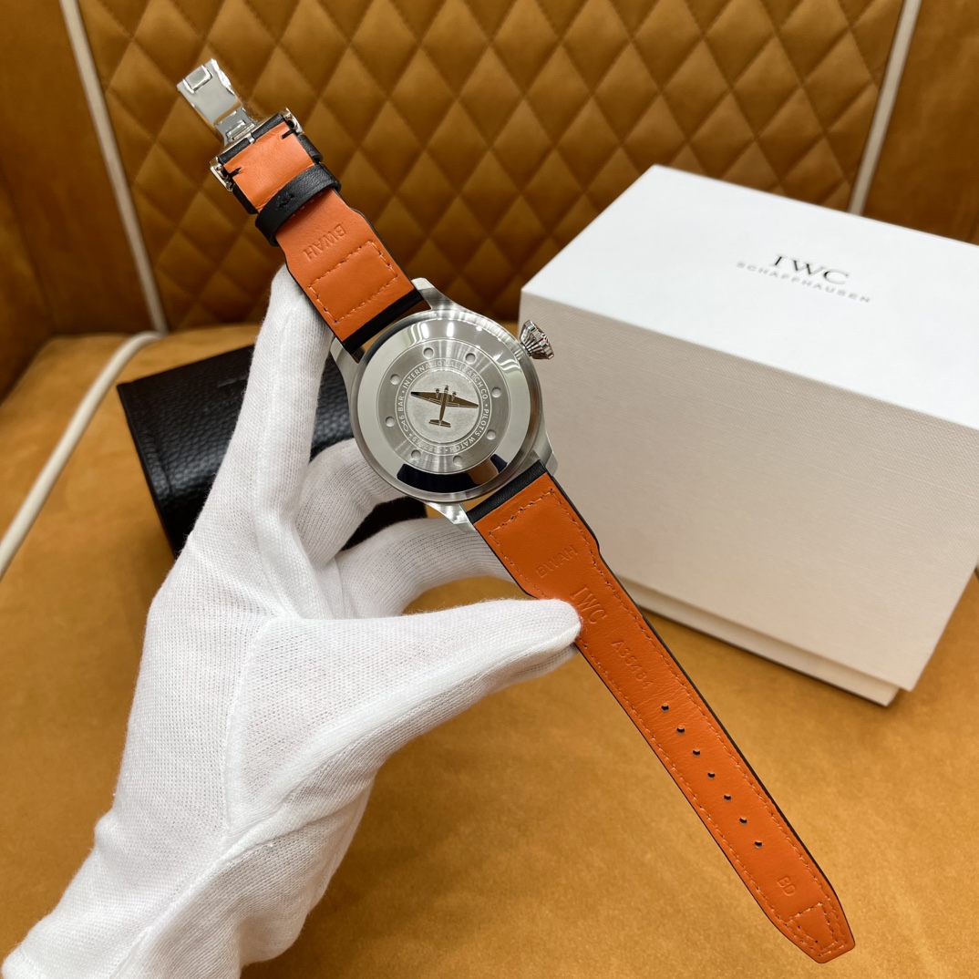 IWC Мужские часы Big Pilot IW501001 46 мм