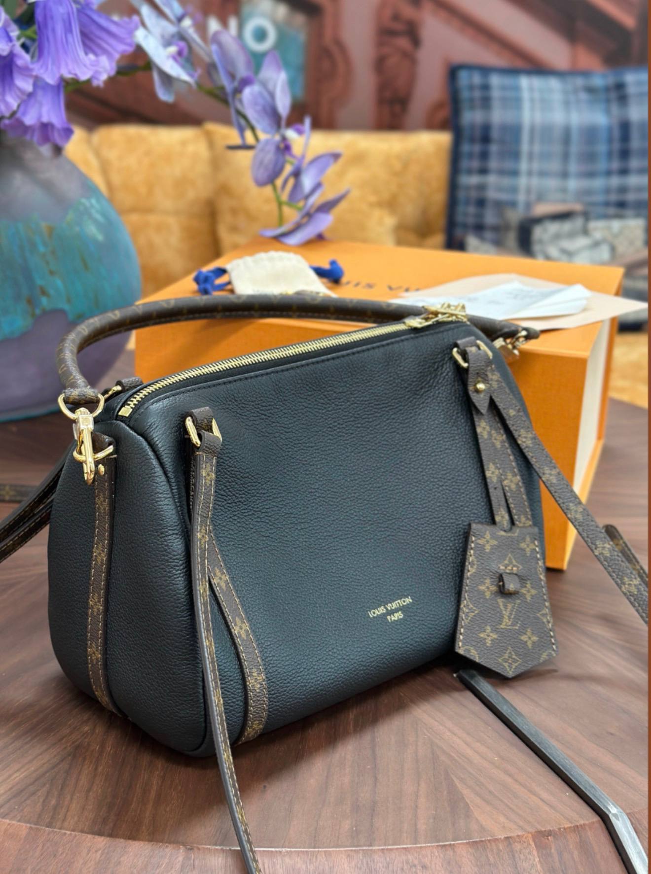 LOUIS VUITTON Женская сумка Express PM M26039 LOUIS VUITTON Женская сумка Express PM M26039