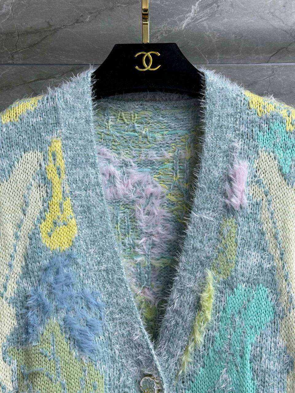 CHANEL Женский кардиган  CHANEL Женский кардиган