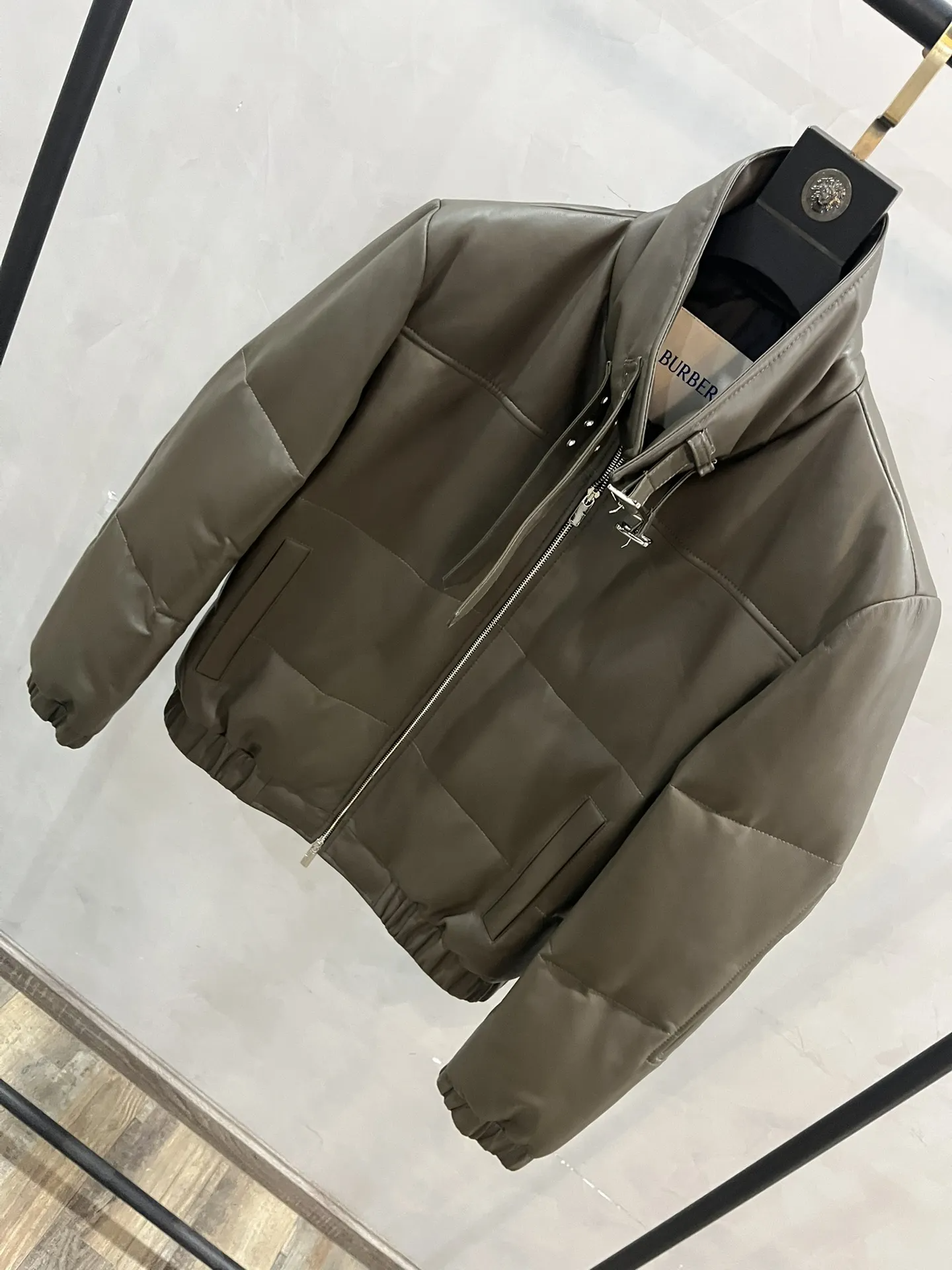 BURBERRY Мужская кожаная куртка BURBERRY Мужская кожаная куртка