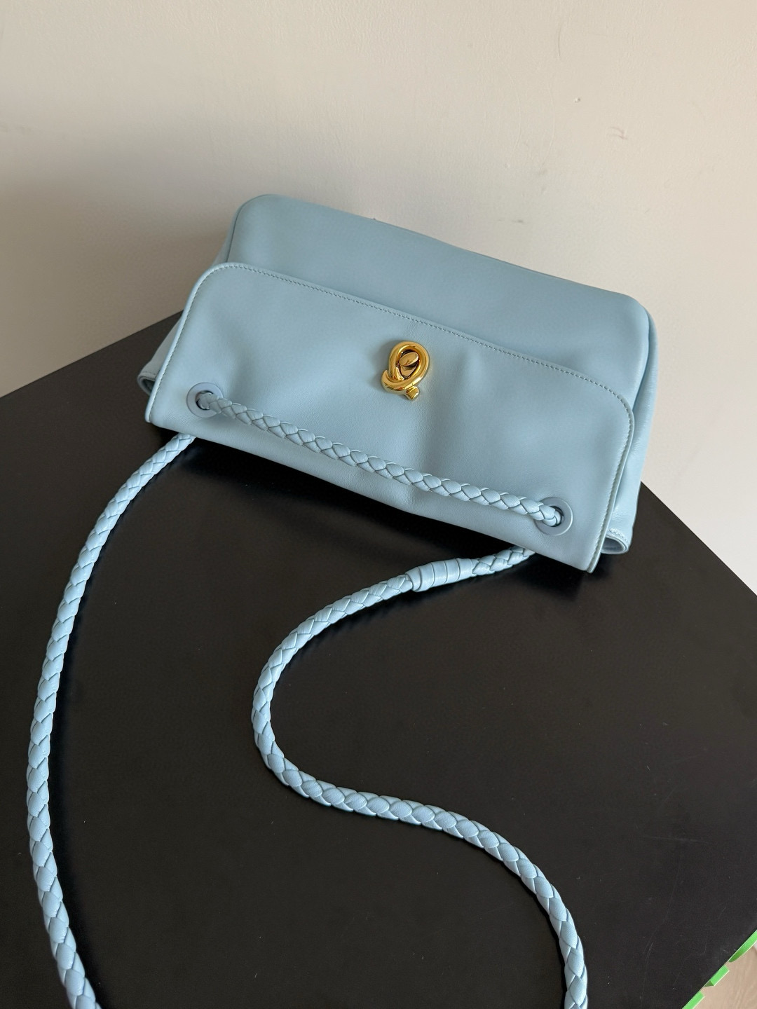 BOTTEGA VENETA Женская сумка Madison BOTTEGA VENETA Женская сумка Madison