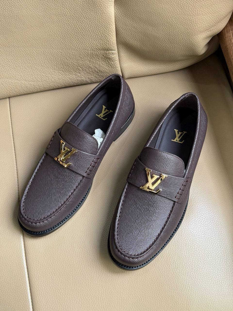 LOUIS VUITTON Мужские лоферы  LOUIS VUITTON Мужские лоферы