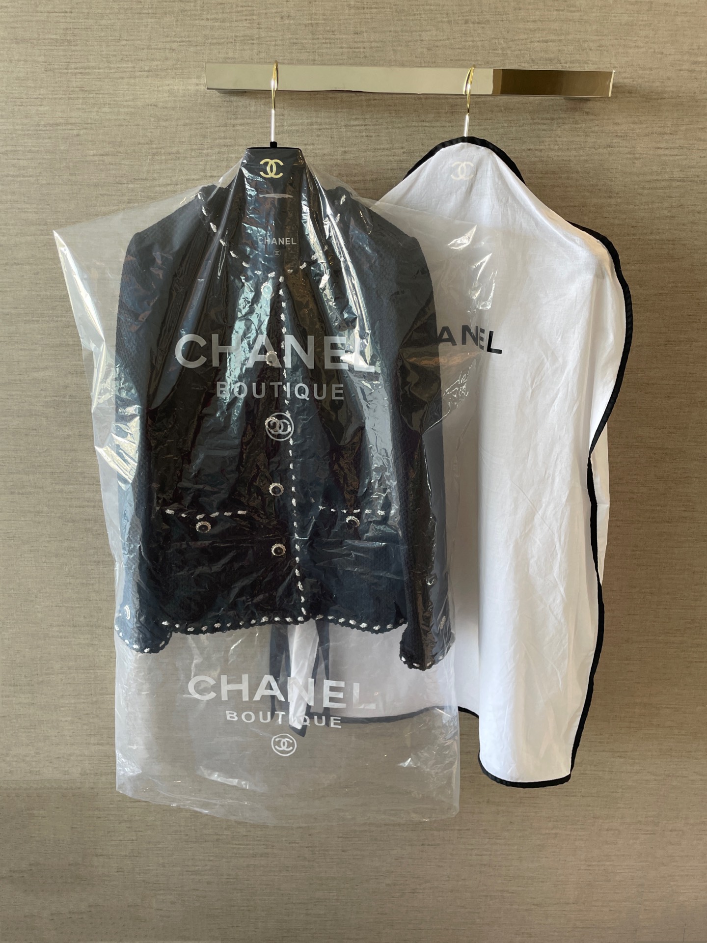 CHANEL Женский жакет CHANEL Женский жакет