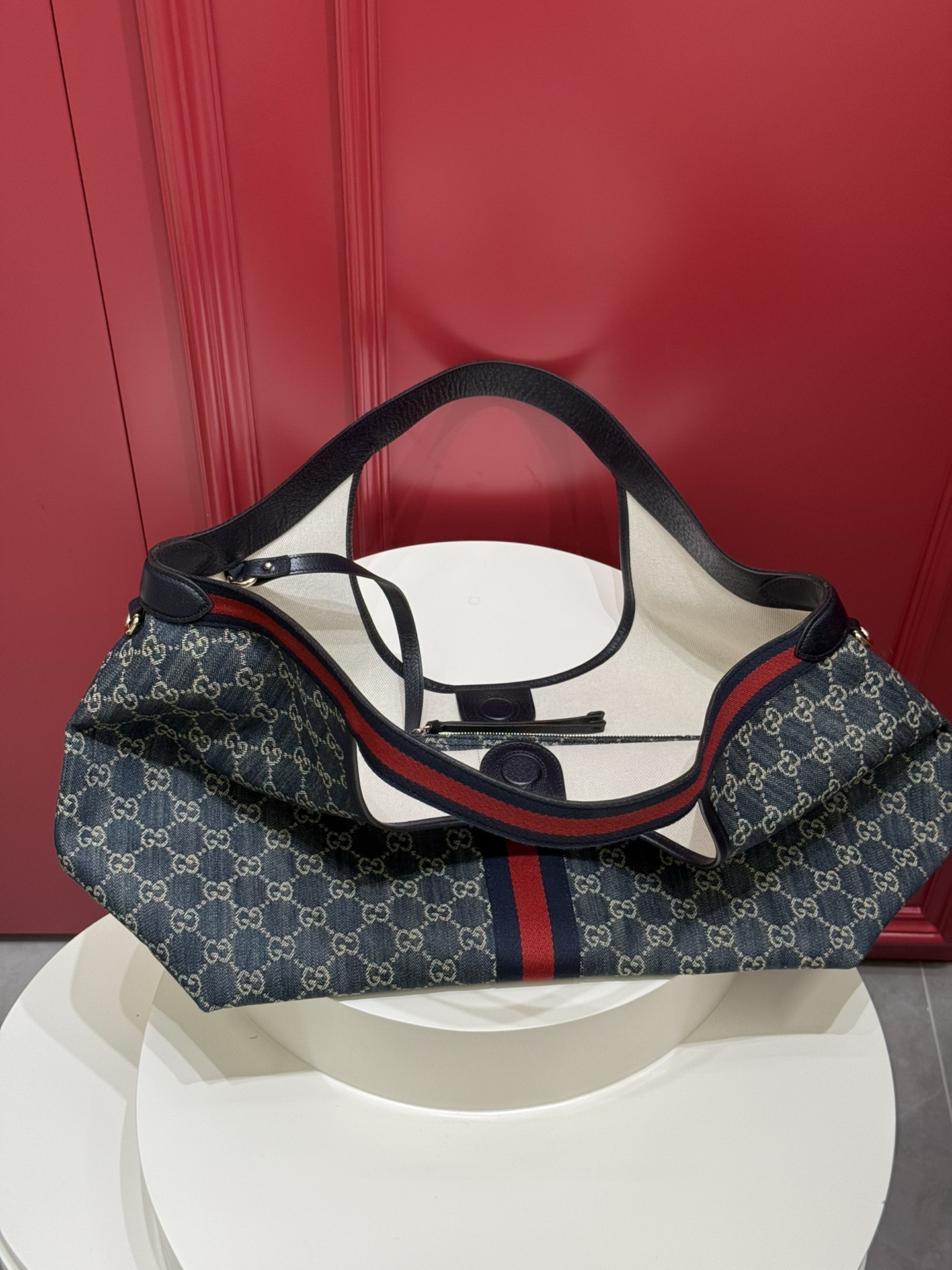 GUCCI Женская сумка шопер Giglio