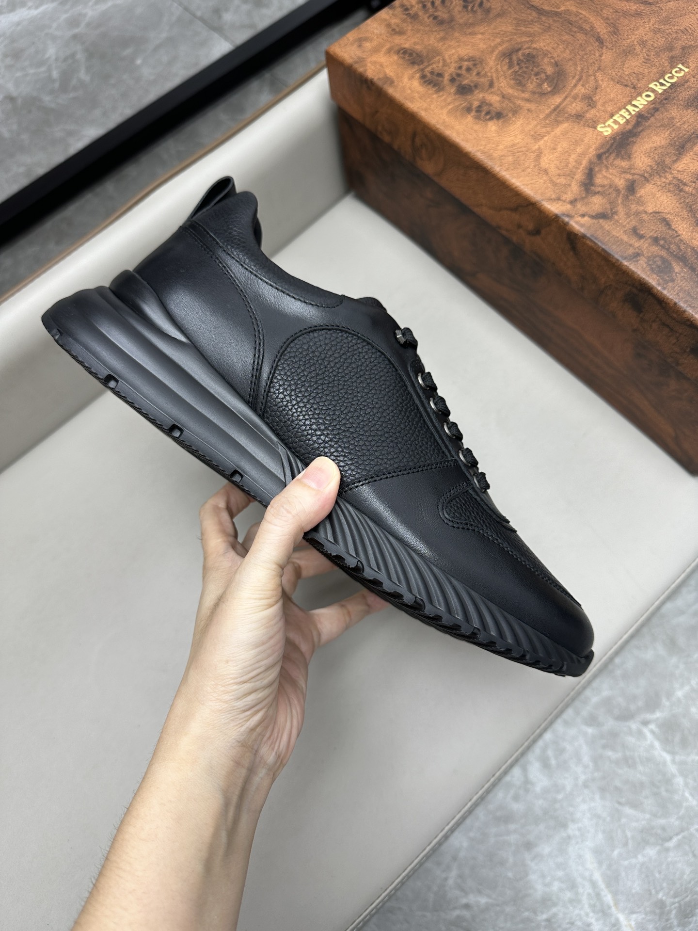 STEFANO RICCI Мужские кроссовки из телячьей кожи