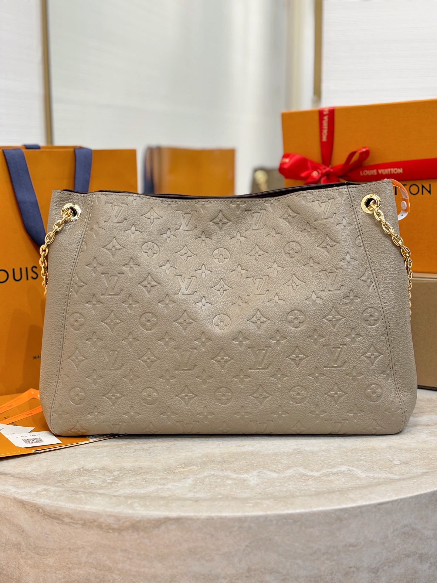 LOUIS VUITTON Женская сумка Anytime MM M14658