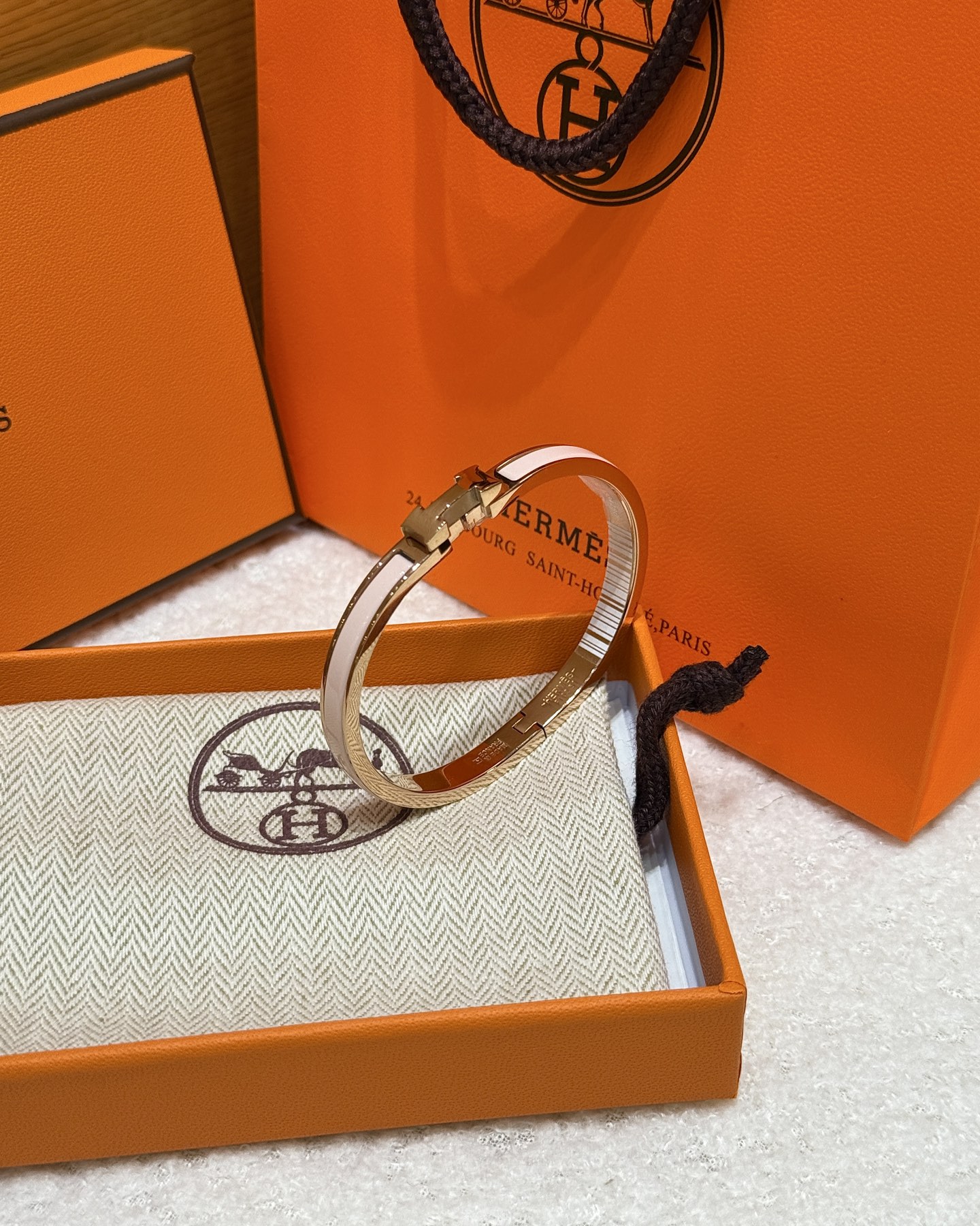 HERMES Браслет Clic H HERMES Браслет Clic H