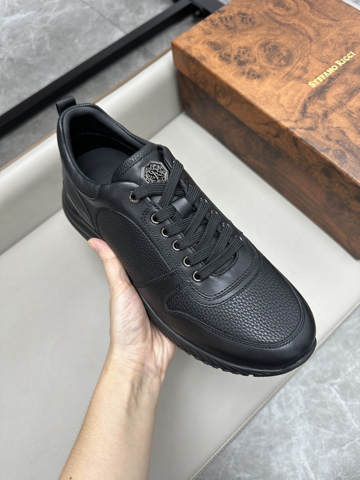 STEFANO RICCI Мужские кроссовки из телячьей кожи