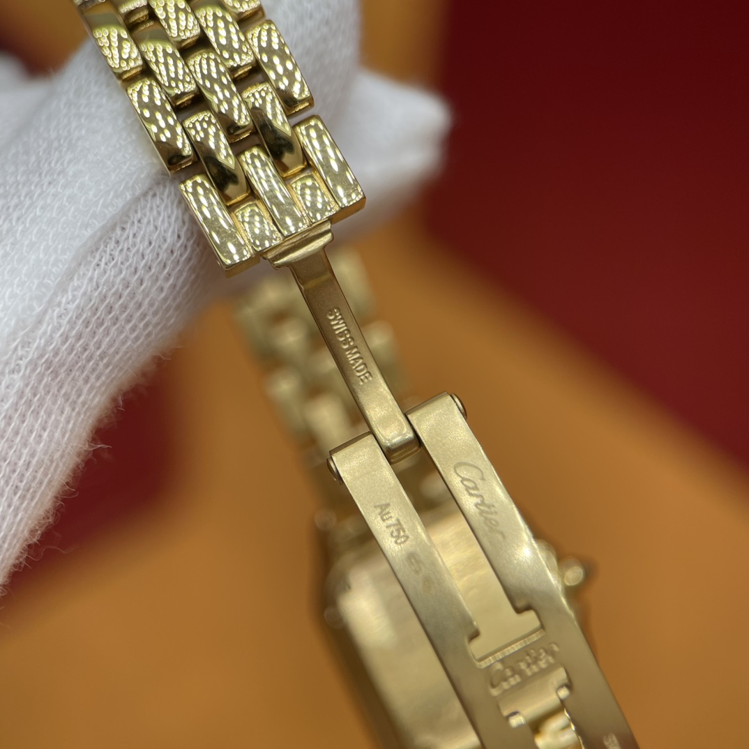 CARTIER Женские часы Panthère de Cartier mini WGPN0036 CARTIER Женские часы Panthère de Cartier mini WGPN0036